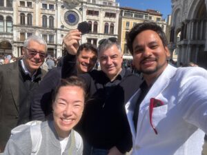 Prof. Novoselov presents the structural geometry and design logic of graphene concrete modules to international delegates.